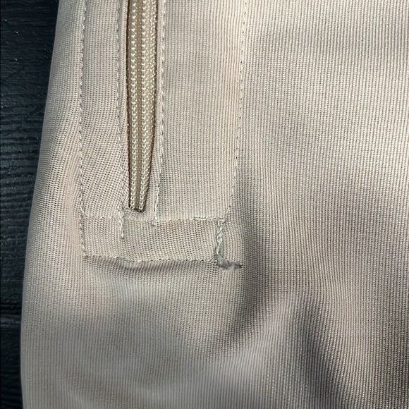 COPY - Marena stage 1 post surgical girdle with suspenders medium. - Picture 4 of 4